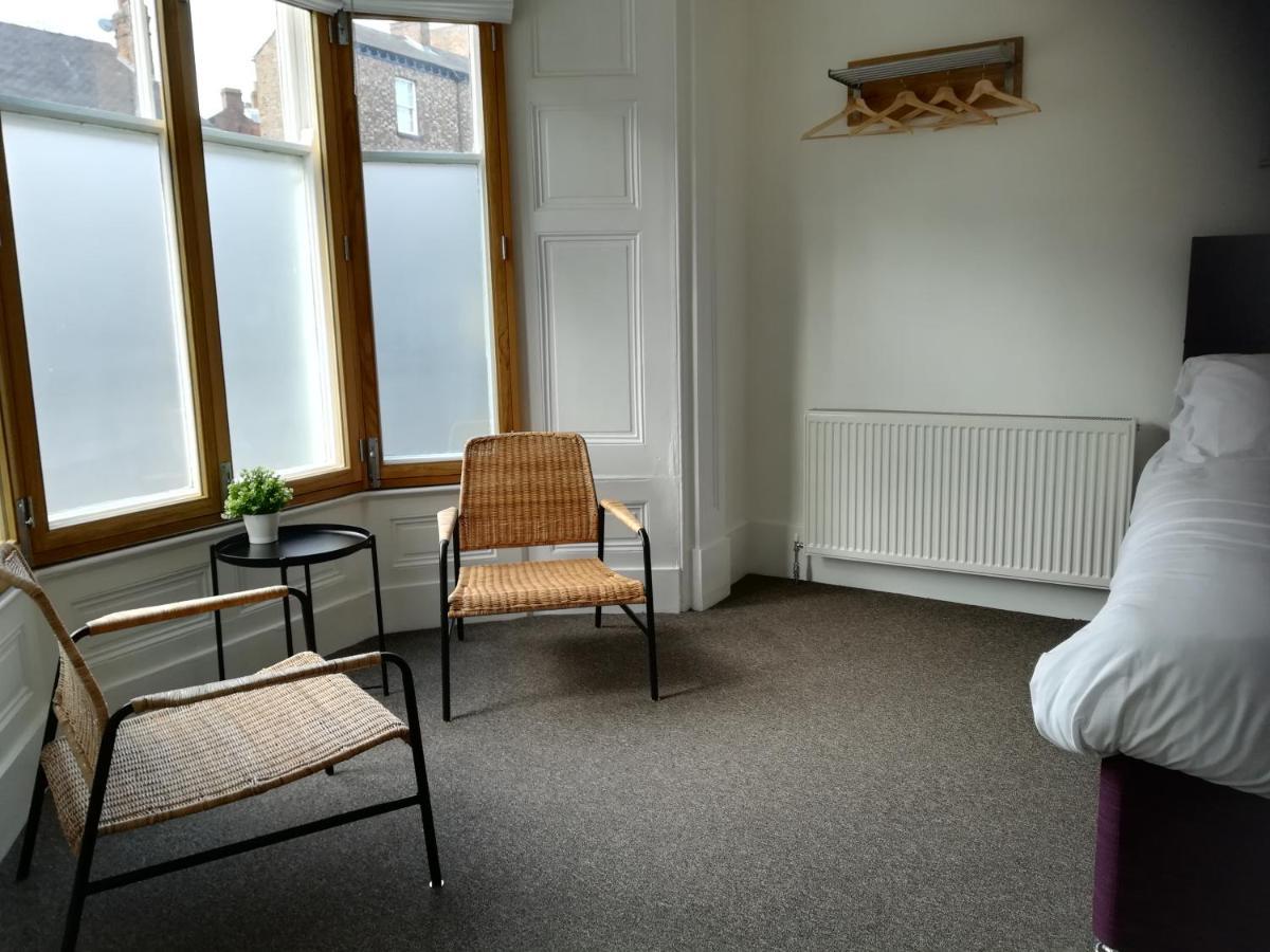يورك Mcmillan House Studio Apartments المظهر الخارجي الصورة